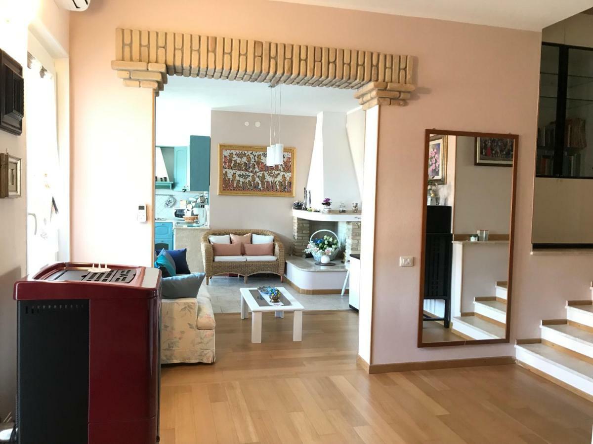 קאפוטרה Villa Dei Fiori - Casa Vacanza מראה חיצוני תמונה