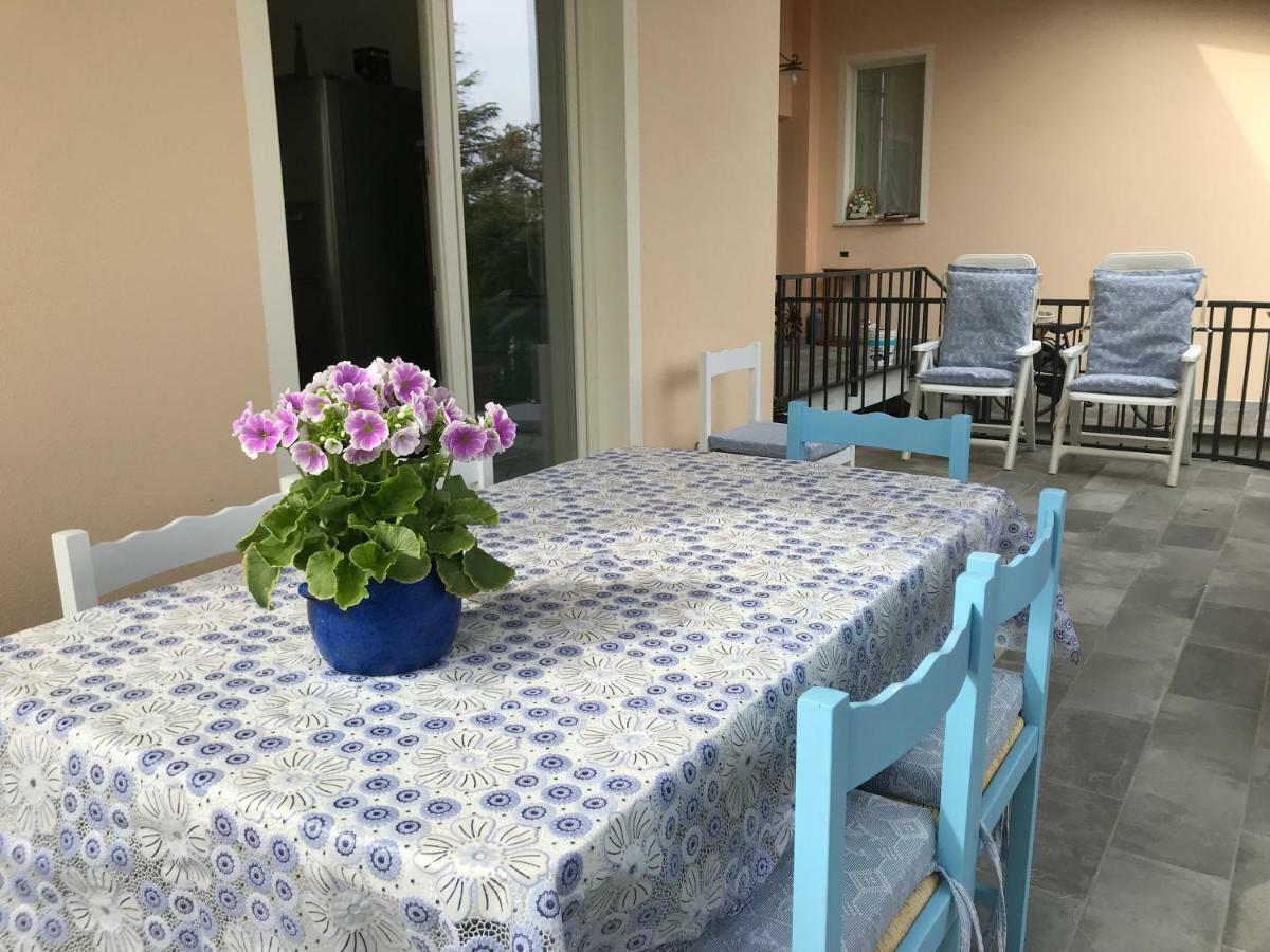 קאפוטרה Villa Dei Fiori - Casa Vacanza מראה חיצוני תמונה